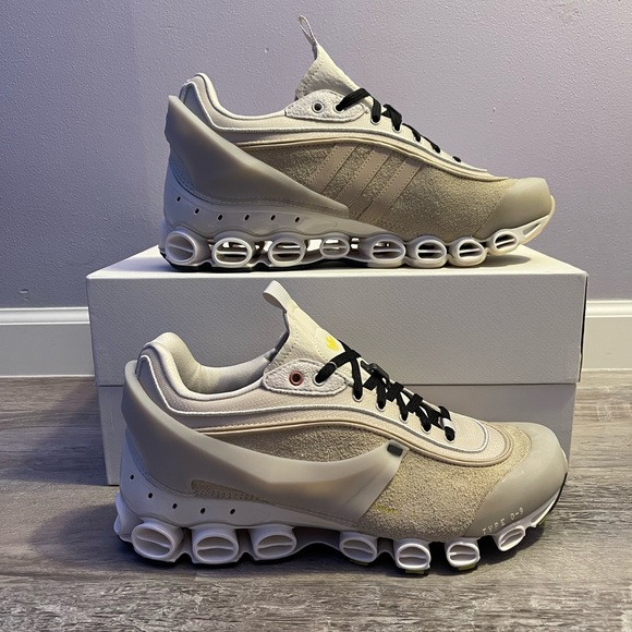 SOLD Adidas x OAMC - Picture 2 of 6